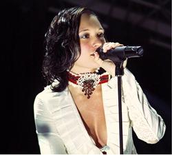 3 марта на Вагонке выступит Мара!